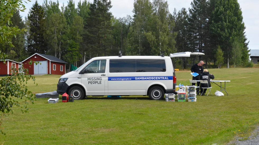 Missing People har varit i Rentjärn i flera dagar. Nu vill organisationen ta nya tag i sökandet efter försvunne Olle.