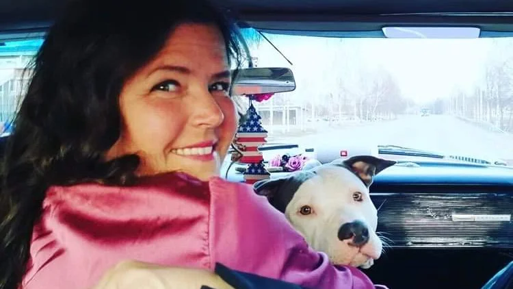 Cruising har legat nära hjärtat för Pia-lott Johansson, 50, ända sedan 80-talet. "Jag har alltid tyckt om gamla bilar och det roligaste är att köra runt med dem", säger hon.