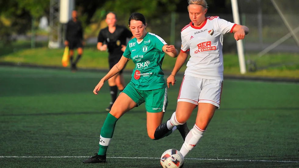 Lovisa Lindvalls IK Tun spelar under lördagen sin första träningsmatch för säsongen. Matchen sänds på SN.se