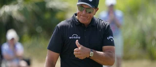 Tungt för Stenson – Mickelson levererar