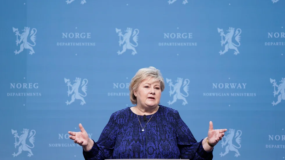 Norges statsminister Erna Solberg berättar om hur den närmaste framtiden ser ut i Norge.