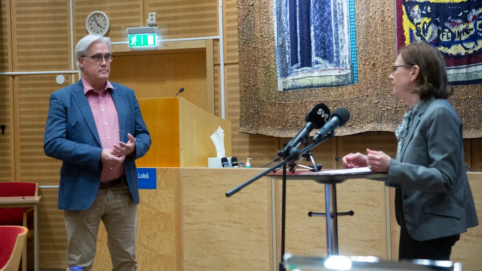 Per Berglund, divisionchef för Länssjukvård, vädjade tillsammans med regiondirektör Anna-Stina Nordmark Nilsson till norrbottningarna om att minska smittspridningen.