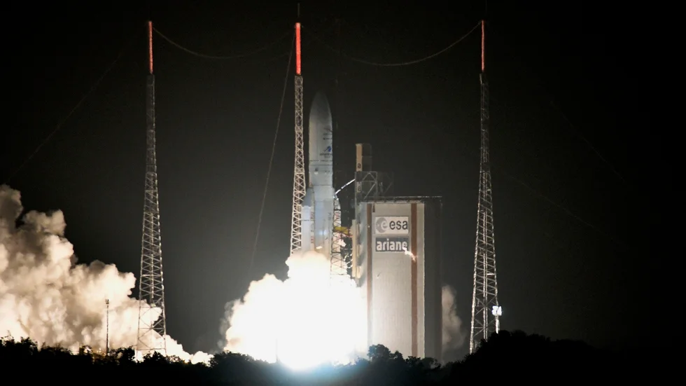 Raketen Ariane 5 har skickat upp den omprogrammerbara satelliten Eutelsat Quantum i omloppsbana runt jorden. Arkivbild.