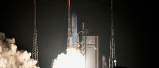 Debut för unik satellit runt jorden