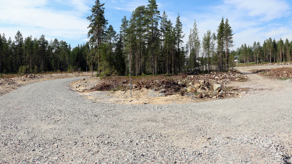 "På området Lekattheden kan byggas 1 parhus/tomt med 2 bostäder vardera som skulle generera 24 nya bostäder till Jävre utan att det strider mot befintlig detaljplan", skriver insändarskribenten. (Arkivbild)