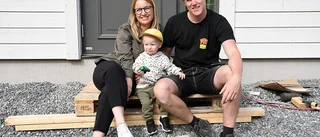 Nybyggarna Niklas och Rebecca valde mellan Dalbo och Lisas backe
