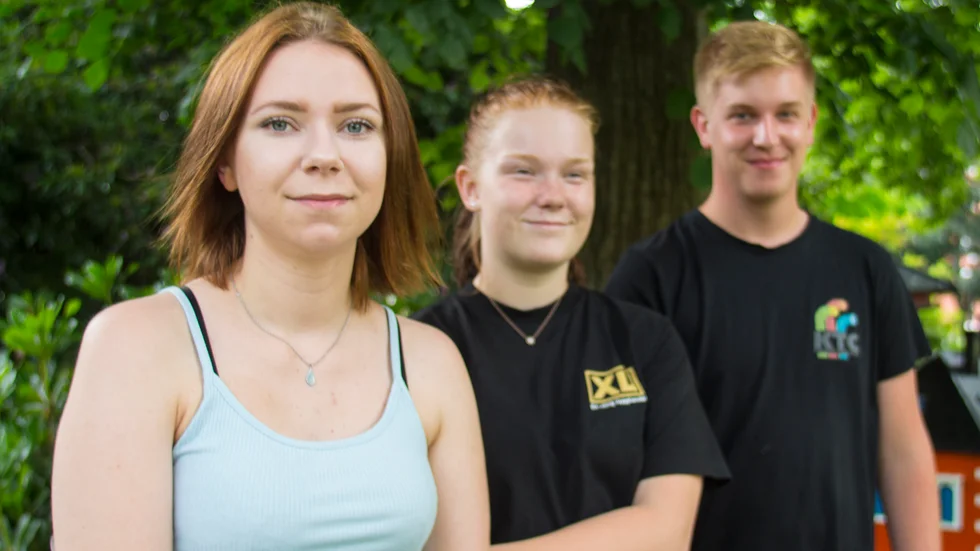 Felicia Rask är redan fullvaccinerad. Hennes vänner vill vaccinera sig, men alla har inte lika bråttom.