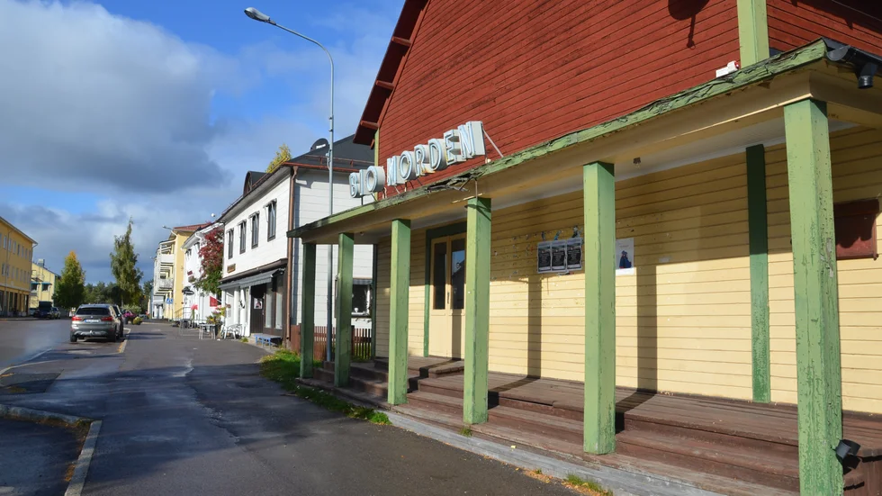 Renoveringen av Bio Norden skjuts fram till, förhoppningsvis, nästa sommar.