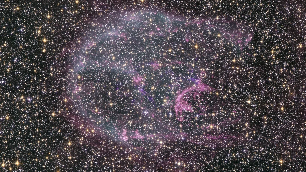 Här är supernovaresterna av en stjärna som exploderade i granngalaxen Stora magellanska molnet för omkring 3|000 år sedan. Bilden är tagen av rymdteleskopet Hubble. Arkivbild.