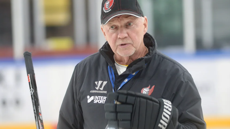 Nyköpings SK har förlustnollan intakt efter ordinarie tid och har kämpat till sig två segrar efter nagelbitare i förlängningen. Nu vill NSK-tränaren Lenny Eriksson även väcka liv i finsnickeriet och har beordrat två dagars helledigt.