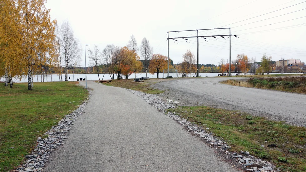 Signaturen "Läraren" vill att kommunen satsar och bygger en låg- och mellanstadieskola på Norrstrandsområdet. (Arkivbild)