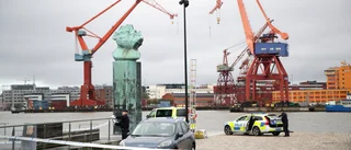 Misstänkt är död – bombutredning fortsätter