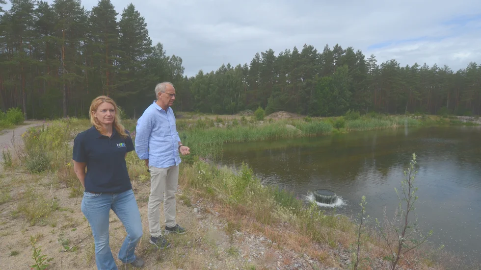 Ingen vet vad som skulle hända. Därför är det inte någon lösning att pumpa upp mer vatten från Yngaren och låta det sjunka ner i magasinen via infiltrationsbäddarna, berättar Karolina Wetterblad och Carl-Åke Andersson på NOVF,