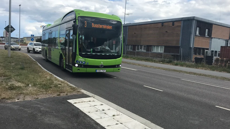 Inga planer på att flytta kortläsare - i nuläget. 