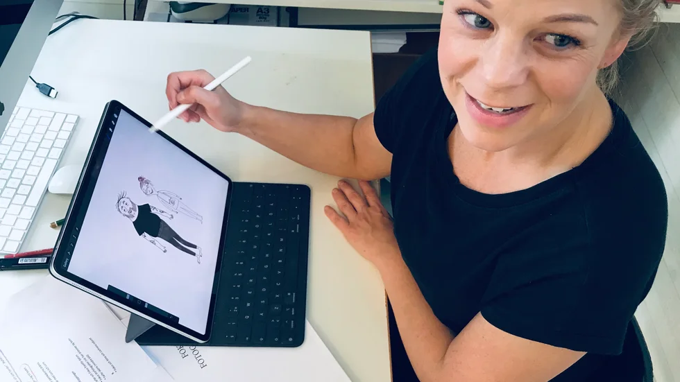 "Jag har alltid varit en bildmänniska, att rita är det enda specialintresse jag haft", berättar Bettina. "Jag var alltid bäst på att rita och kände mig därför aldrig dålig i skolan." 
