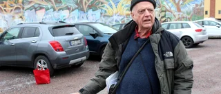 Gunnar går ny kamp – för att få bort klottret