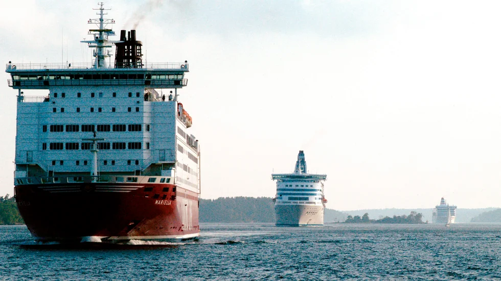 Såväl Tallink-Silja Line som Viking Line har tvingats säga upp många anställda som en följd av pandemin. Arkivbild.