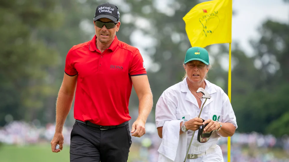 Henrik Stenson och hans caddie Fanny Sunesson under US Masters i fjol.