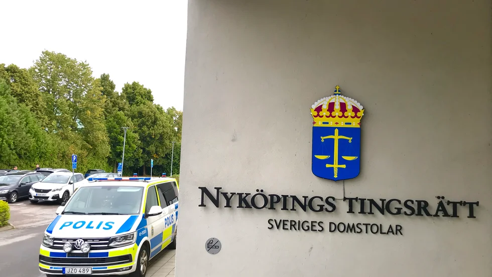 I åklagarens slutplädering framkom det bland annat att kvinnan upplevt att hon fått meddelanden från tv:n och surfplattan med uppmaningen att hon skulle döda sitt yngsta barn.