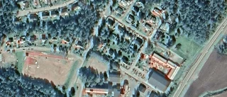 37-åring ny ägare till 40-talshus i Alunda - prislappen: 2 400 000 kronor
