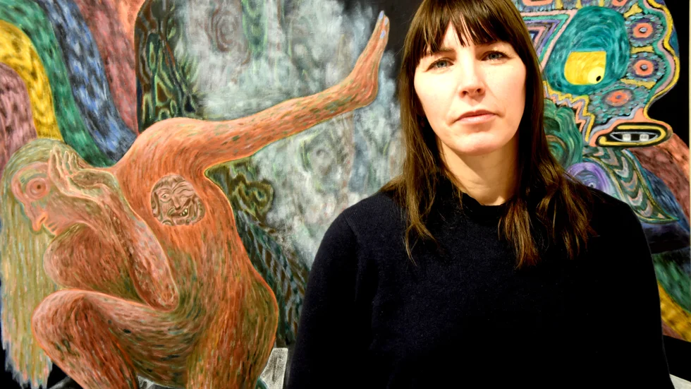 Sofia Viol flyttade från Luleå till London när hon var 19 år. Nu har hon sin första utställning i Sverige sedan flytten tillbaka till hemlandet för tre år sedan på Norrbottens museum i Luleå.