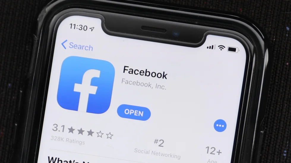 Facebooks app i Apples appbutik – utan information om datainsamling. Arkivbild.