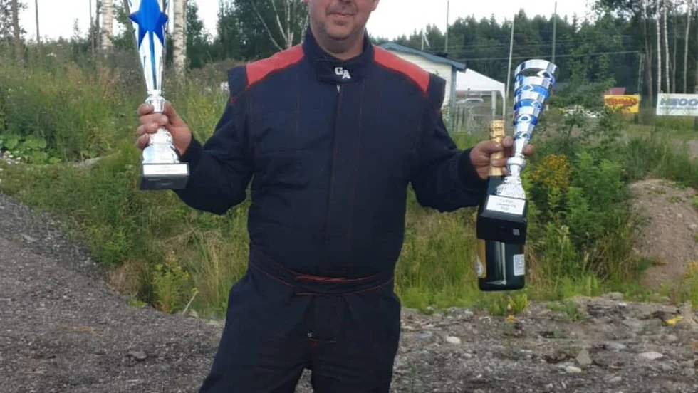 Peter Fransson, Vimmerby MS, tog dubbla segrar i helgens rallycrosstävling i den historiska klassen. 