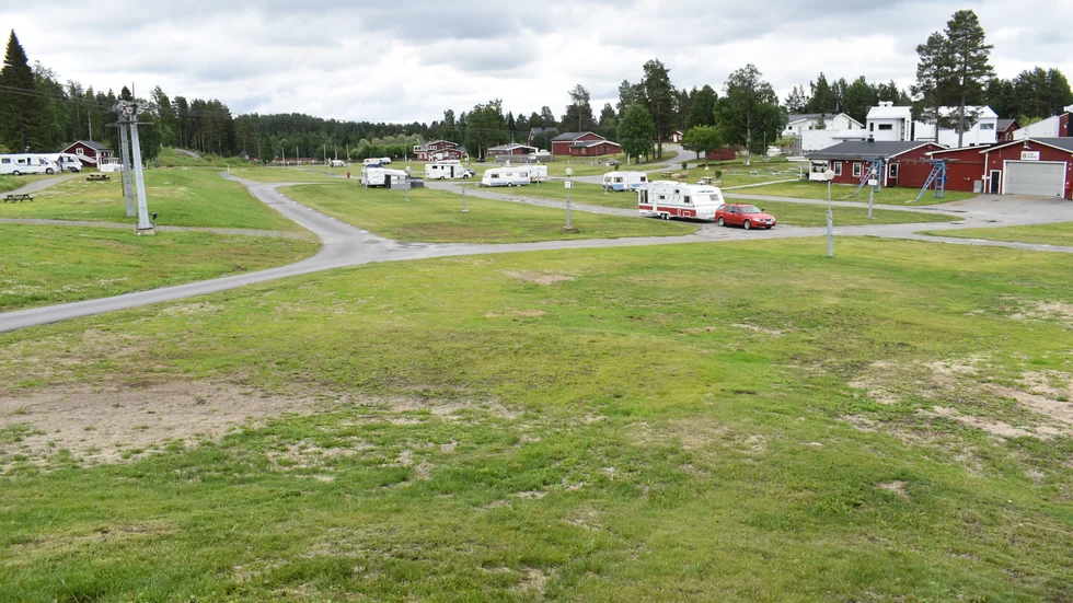 Skellefteå camping fredag den 10 juli 2020. Det är fler än 300 platser som gapar tomma.