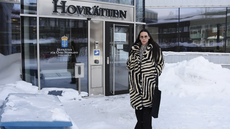 Advokat Anna Melander försvarar den äldre sonen.