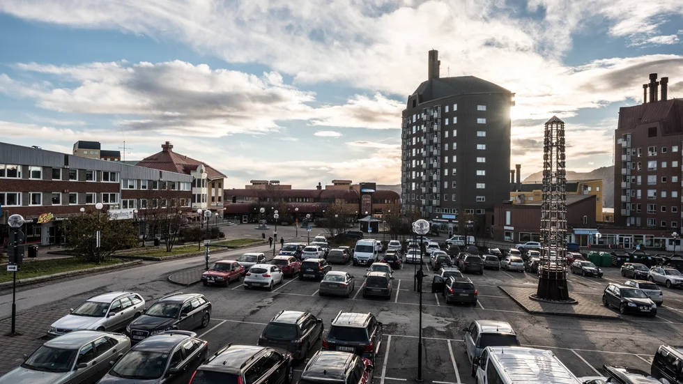 Om neddragningar inom äldreomsorgen i Kiruna, skriver Mats Niemi i dag.