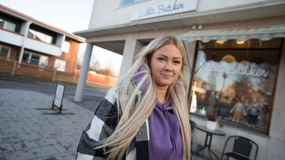 Therese Omnell kan se tillbaka på fyra lärorika år som klädbutiksinnehavare. Nu har hon sålt verksamheten till Carola Hansson.