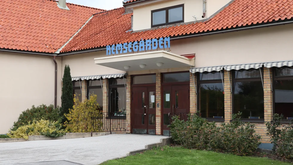 När sittande publik på 300 personer tillåts från 1 november kan Hemsegården ta emot ytterligare 19 personer. 