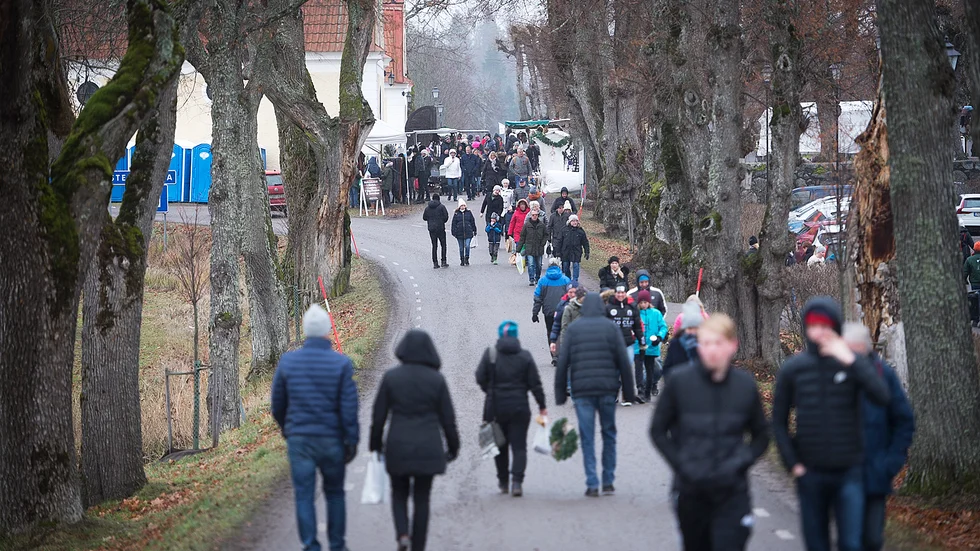 Trots att det nästan alltid är milt och barmark på Öster Malmas traditionella julmarknad känns julen ända in i hjärtat. 