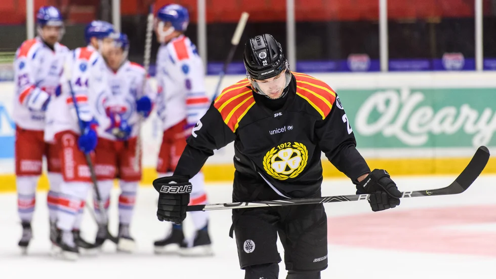 Adam Pettersson kan deppa då ha för första gången i sin SHL-karriär är långtidsskadad. 