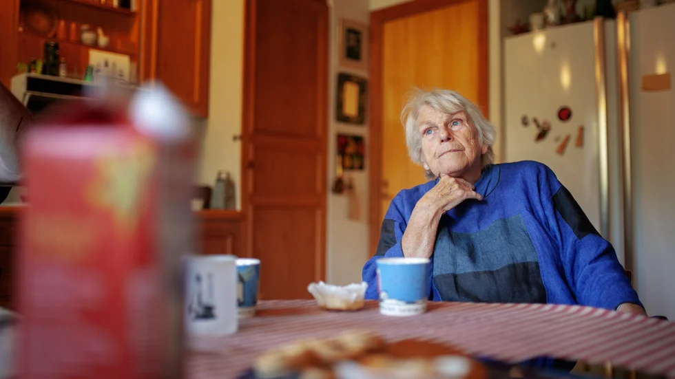 Marianne Bruus minns tillbaka till när soldaterna kom till Singö: "En spelade munspel och så sjöng alla 'I sommarens soliga dagar'."