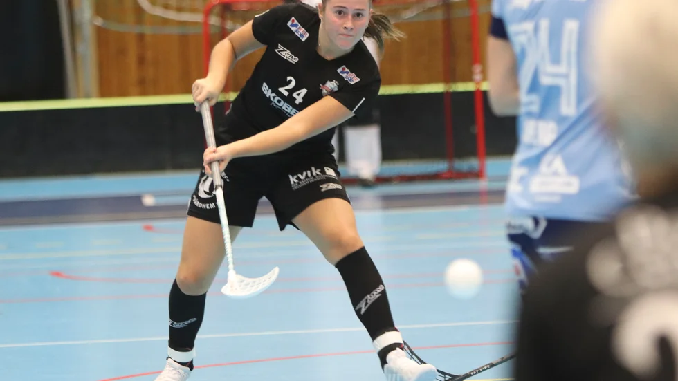 Alwa Andersson gjorde FBC:s första mål, kvitteringen till 1-1 i bortamötet med jumbon Kumla.