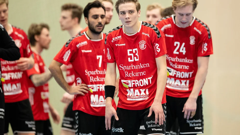 Vänstersexan Andreas Windahl är petad när Guif möter Aranäs under fredagskvällen.