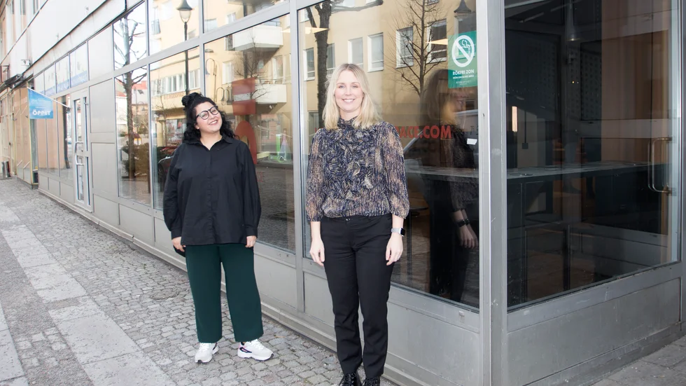 Det senaste året har Hyreshusets lokal på Drottninggatan 11 varit en byggarbetsplats. Nu öppnar D11, som Shima Farajzadeh och Emma Cosmo hoppas ska bli en given mötesplats.