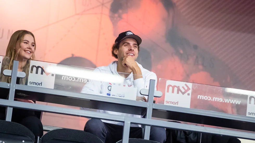 "Jag håller hela tiden kontakt med Lars Mosesson", säger Denzel Andersson om eventuell comeback. 