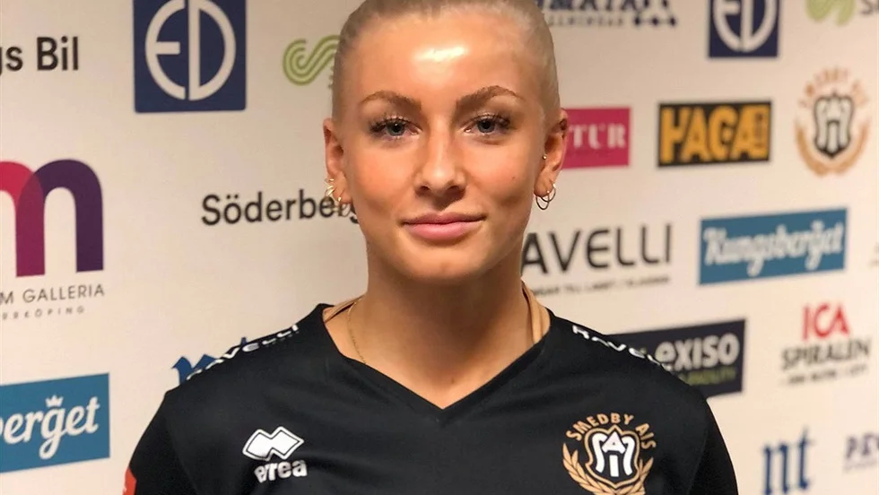 Saga Palffy har skrivit på för Smedby.