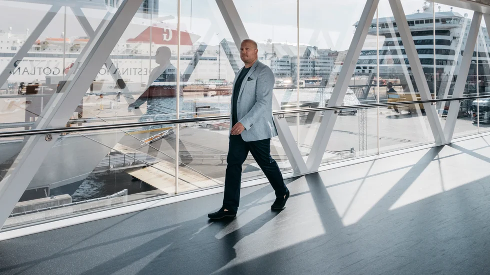 "Vi har alla lärt oss under pandemins gång att man vet inte var saker och ting tar vägen. Då gäller det att man är förberedd på så många scenarior som möjligt", så säger Marcus Risberg om att ta över uppdraget som vd mitt i en pandemi.
