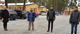 Hundratals berörda protesterar: Rör inte vår skola