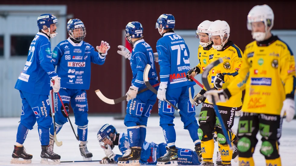 IFK Motalas bandylag spelar inte mot Vetlanda på lördag, utan på tisdag i bortahallen.