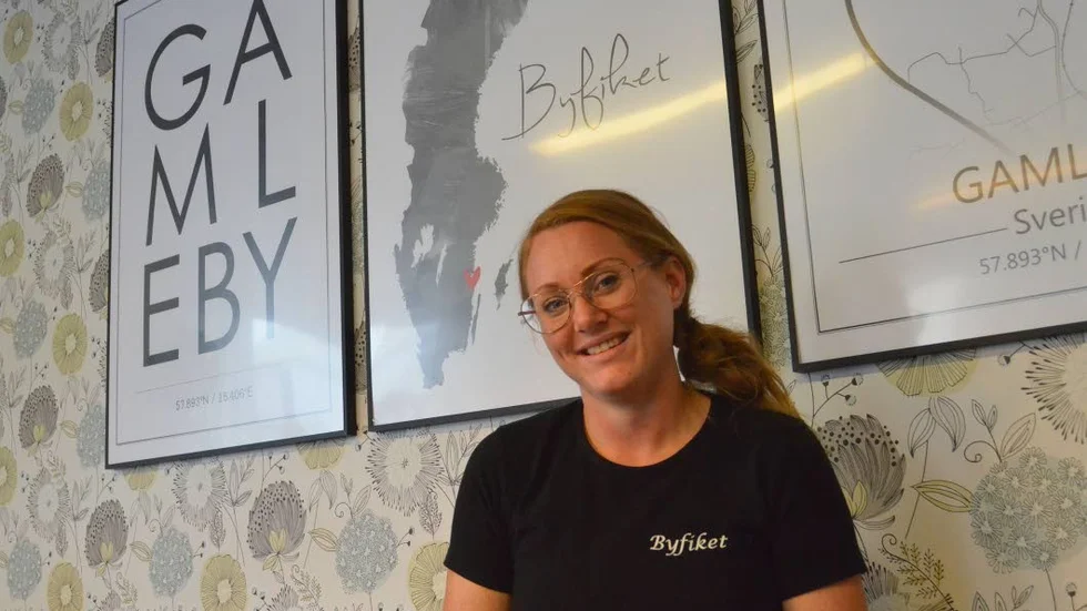 Toppenstart. Maria Björkman på Byfiket i Gamleby har fått en flygande start på sin nya verksamhet.