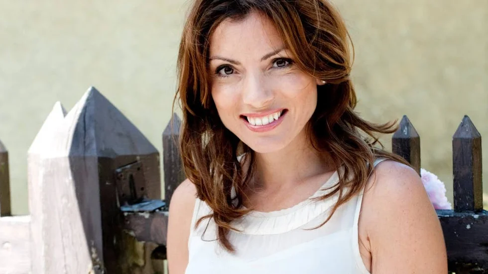 Trakasserier. Journalisten Alexandra Pascalidou slutar som programledare för Sveriges Radios Ring P1. Anledningen är hat, hot och rasistiska trakasserier. (TT)