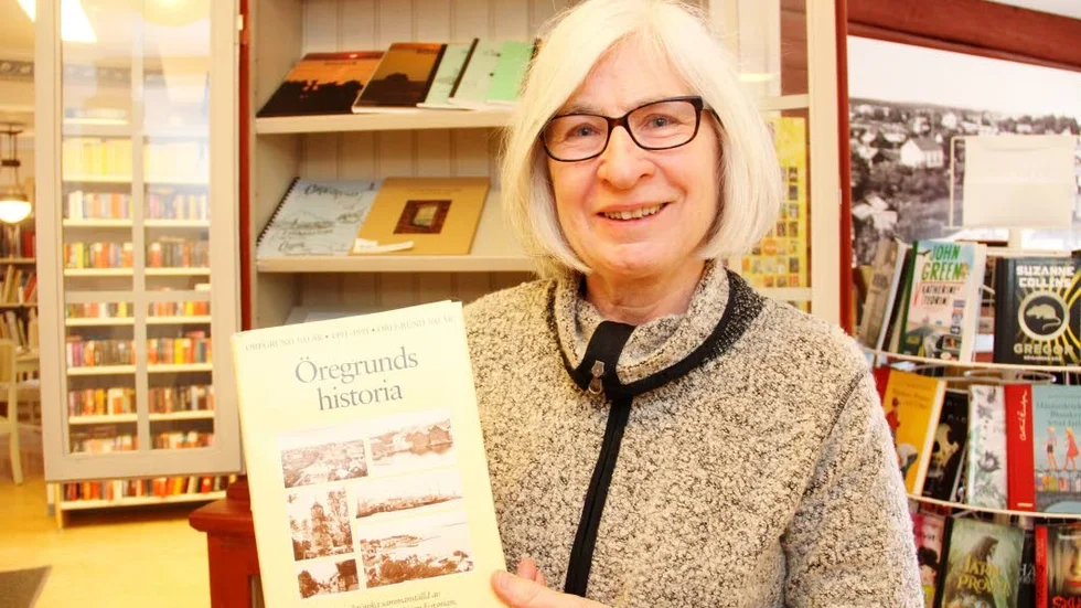 Pensionär. Efter fyrtio år slutar Anna-Lena Lindgren Jorlin som bibliotekarie i Öregrund.