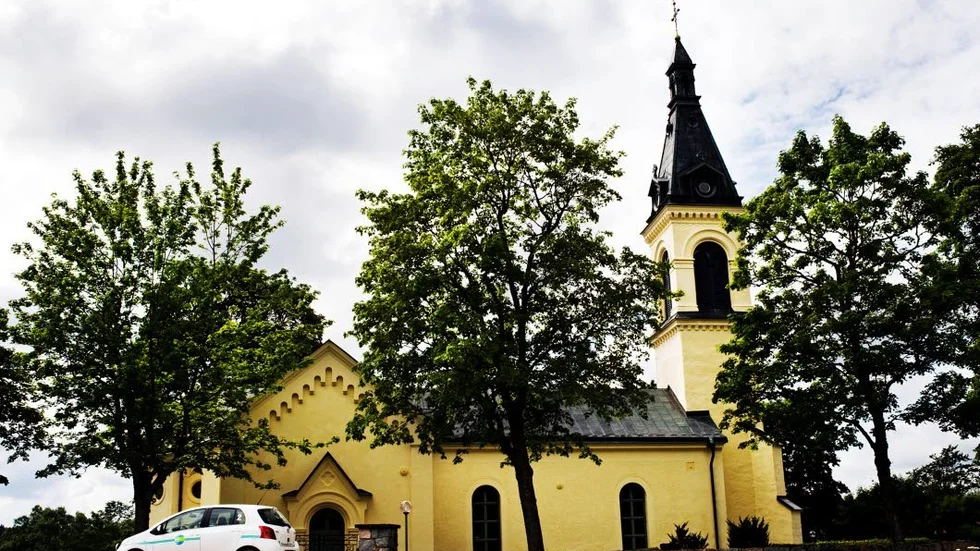Krav. Kyrkans lokaler, både arbets-, verksamhets- och samlingslokaler, har krav på sig, skriver Anna Hultquist.