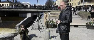 Aspen välkomnades upp för Fyrisån