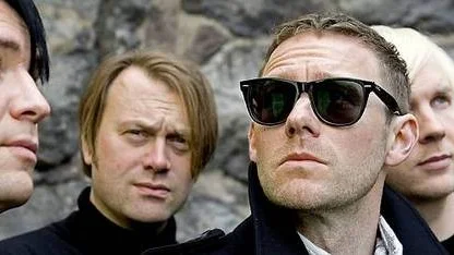 Kent, tillbaka med ännu ett starkt album efter tolv triumfartade år på svenska popscenen.