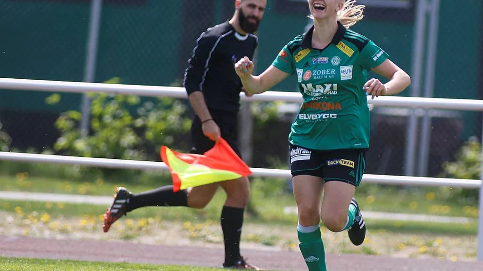 Stabil. Clara Lindvall går från klarhet till klarhet.